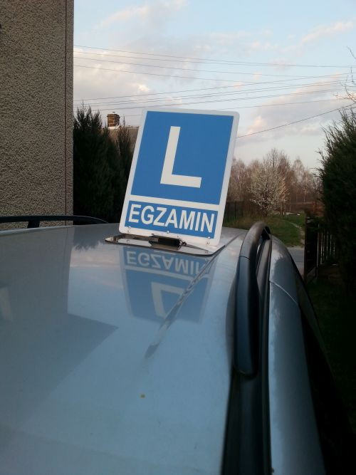 Emblemat na dach samochodu szkoleniowego Egzamin