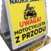 Plafon UWAGA MOTOCYKLISTA Z PRZODU na dach samochodu szkoleniowego